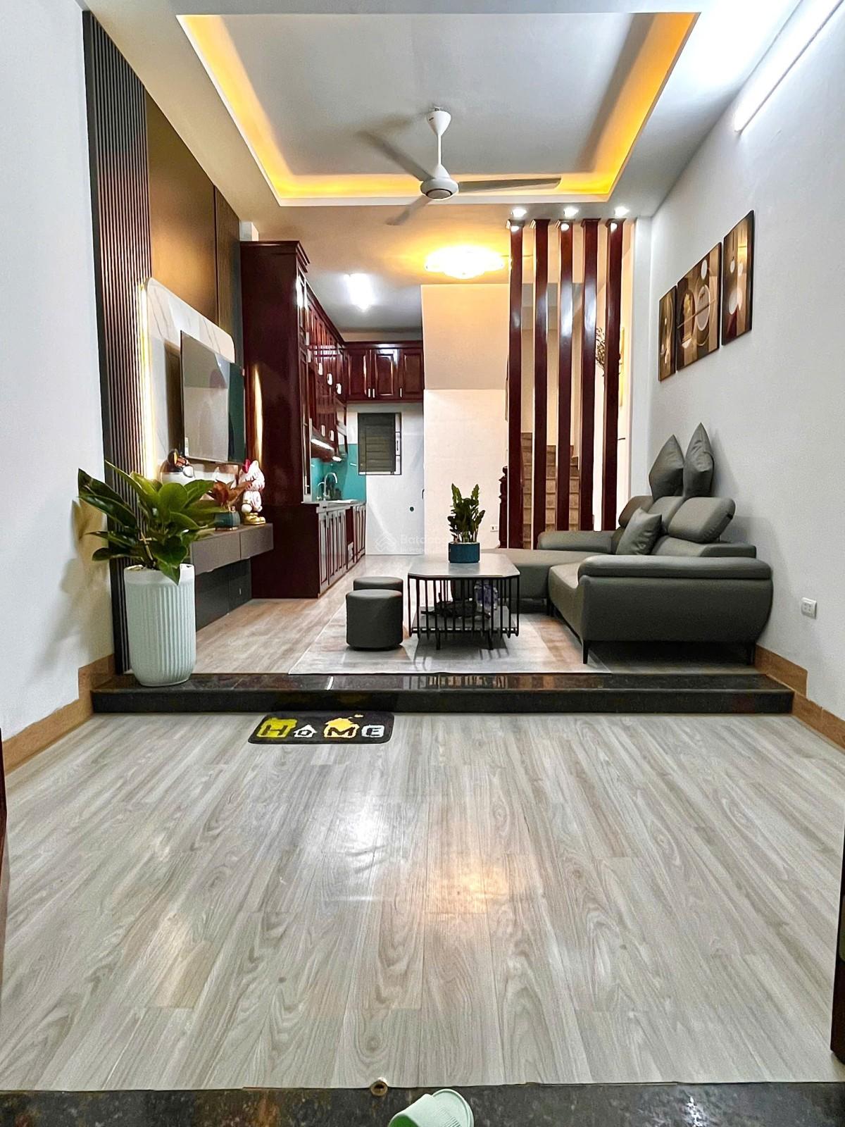 Bán nhà Ngô Quyền Hà Đông 35m2 6 tầng hơn 8 tỷ Lôgóc ôtô nhàđẹp ở ngay Full nộithất LHCC 0976 052 *** Bán nhà Ngô Quyền Hà Đông 35m2 6 tầng hơn 8 tỷ Lôgóc ôtô nhàđẹp ở ngay Full nộithất LHCC 0976 052 ***