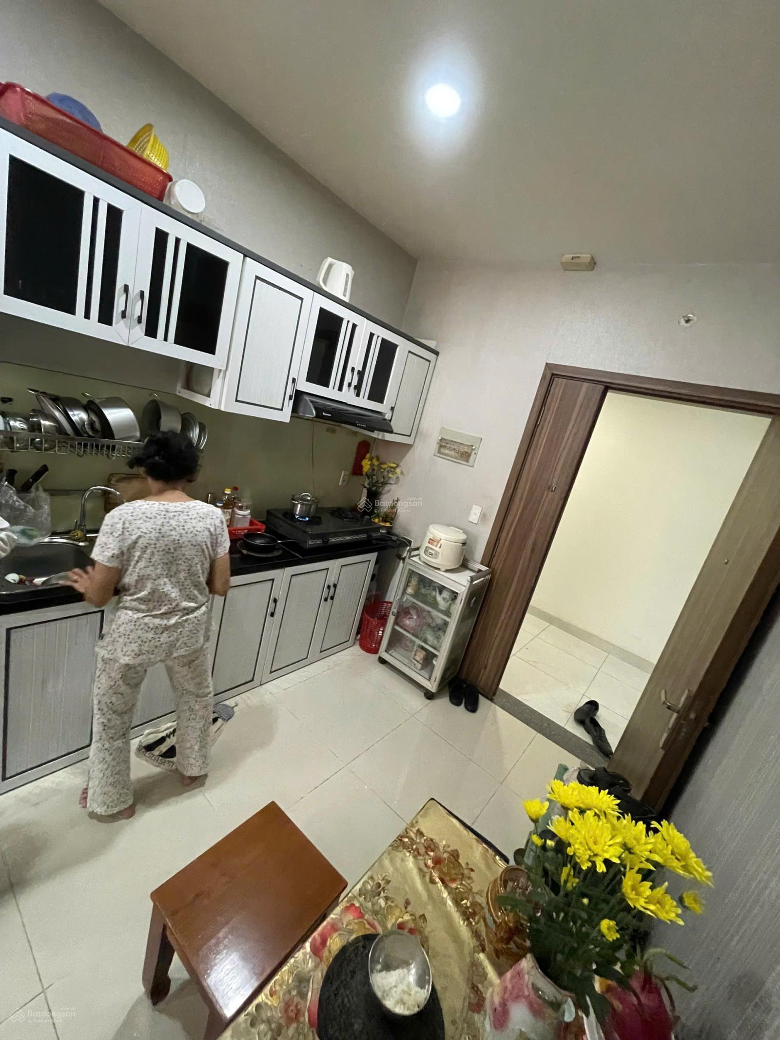 Giá tốt : căn 2PN 2WC tầng thấp block liền kế trung tâm thương mại Aeon Mall