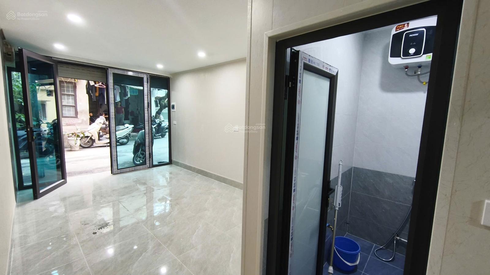 Bán gấp nhà ô tô đỗ tầng 1 khu tập thể Văn Chương Đống Đa, HN DTSD: 95m2 giá 6.05 tỷ Bán gấp nhà ô tô đỗ tầng 1 khu tập thể Văn Chương Đống Đa, HN DTSD: 95m2 giá 6.05 tỷ