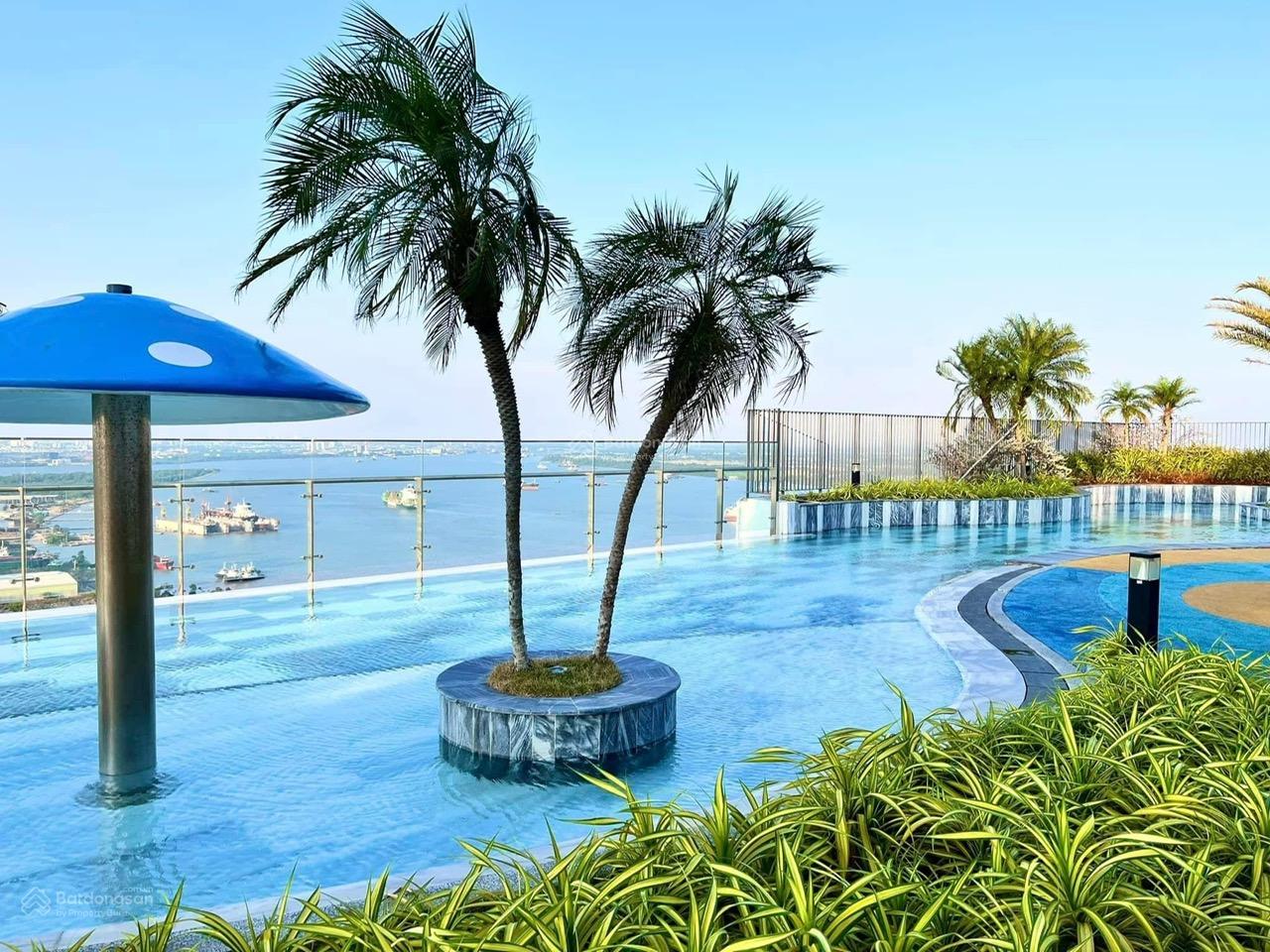 Chính chủ bán River Panorama Quận 7 - đã nhận sổ hồng - có hỗ trợ vay - 57m2, 2PN, 1WC Chính chủ bán River Panorama Quận 7 - đã nhận sổ hồng - có hỗ trợ vay - 57m2, 2PN, 1WC