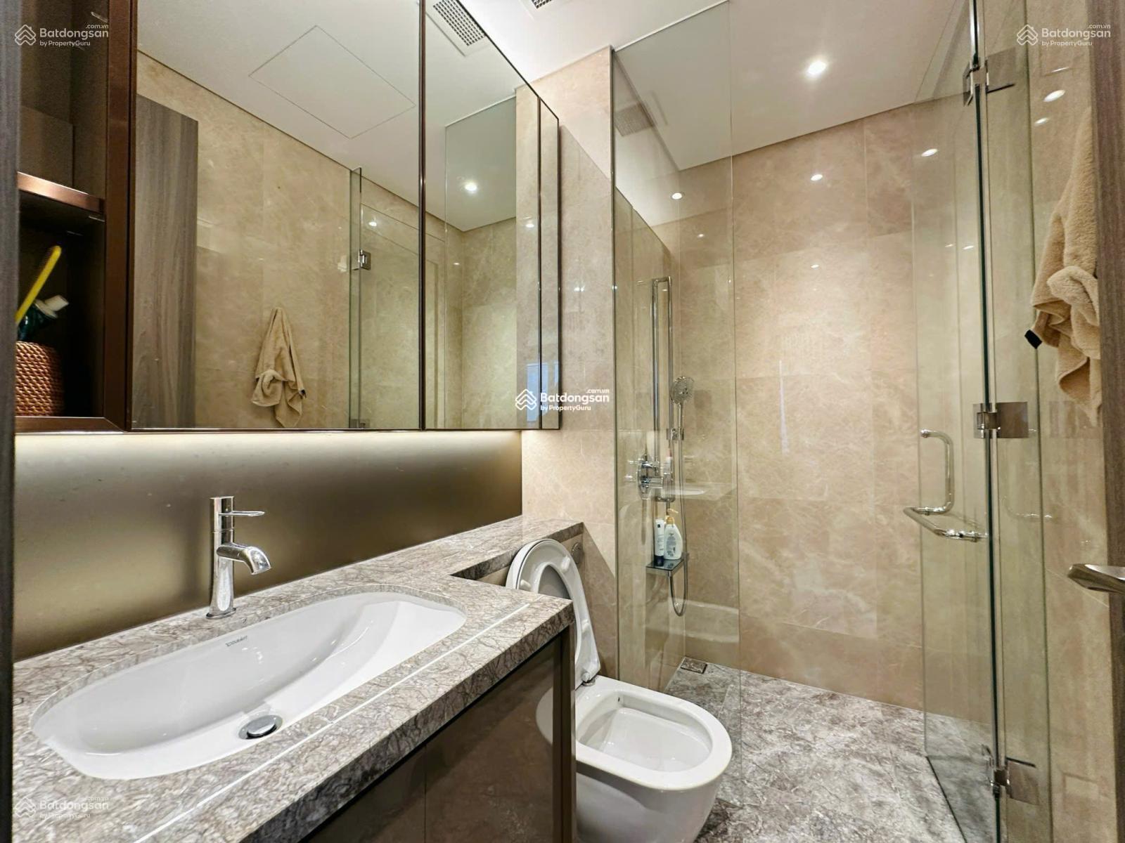 Bán CC đẹp xuất sắc tại Kingston Residence, 3,4 tỷ, 40m2, 1PN, 1WC, Phú Nhuận, HCM - đã có sổ hồng