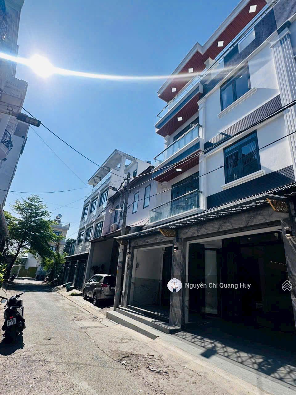 Nhà phố hiện đại - Khu cao tầng, dân trí cao - Đường 8m 2637 Huỳnh Tấn Phát - 8m x 10m Giá 8,6 tỷ Nhà phố hiện đại - Khu cao tầng, dân trí cao - Đường 8m 2637 Huỳnh Tấn Phát - 8m x 10m Giá 8,6 tỷ