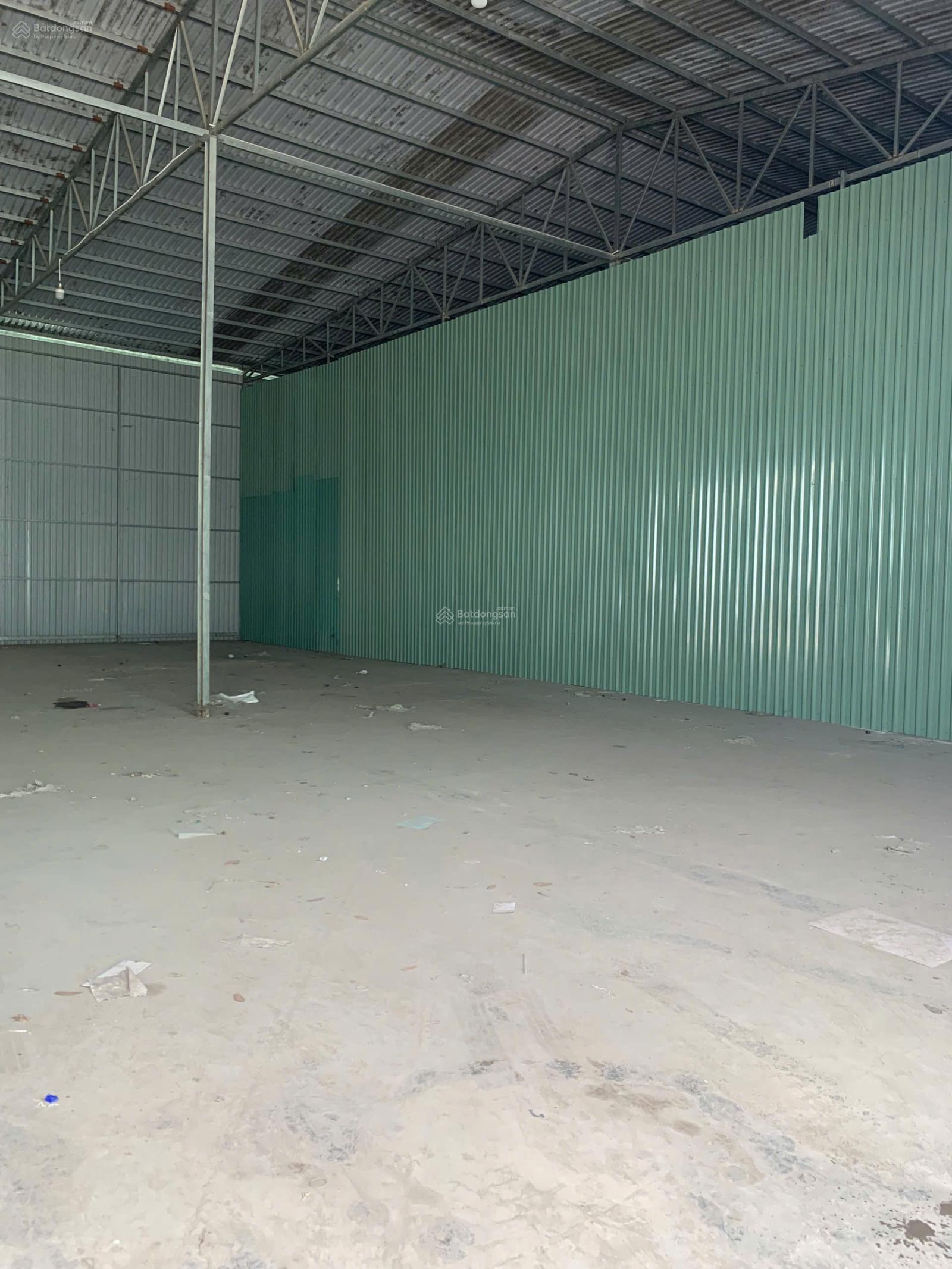 Cho thuê kho xưởng quận 7 DT 300m2 vị trí đẹp, giá tốt