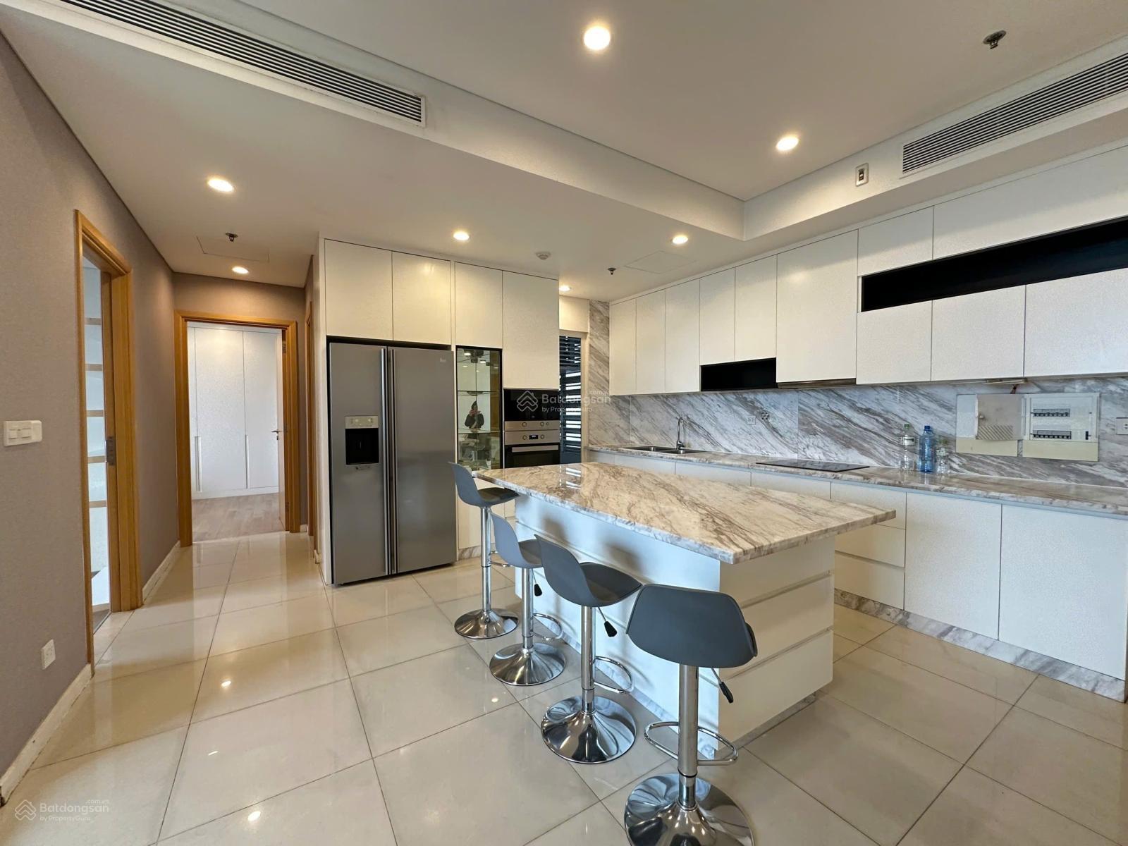 Độc quyền cho thuê căn góc 2PN, full nt, giá 28 triệu/tháng