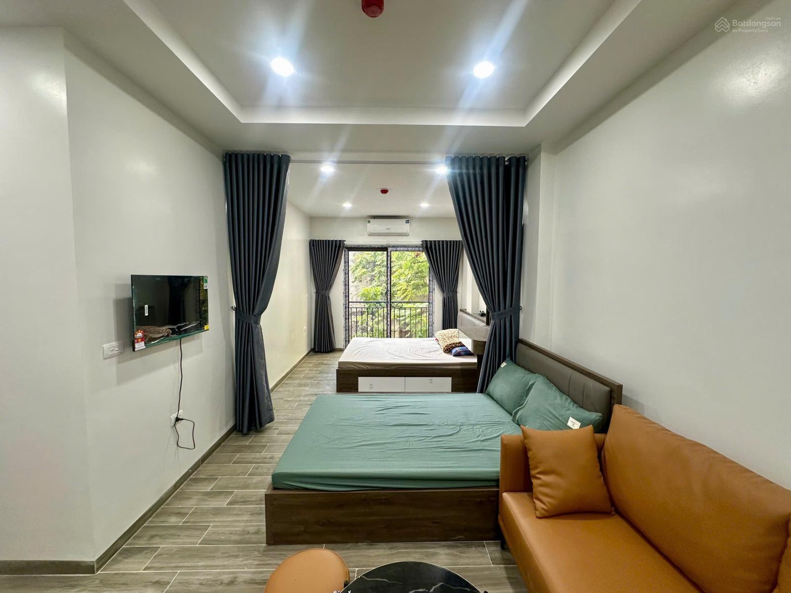 Bán Toà APartment Phố Cầu Giấy.DT 180m x7T thang máy 35 Phòng FULL nội thất.gần ô tô.giá 56 tỷ