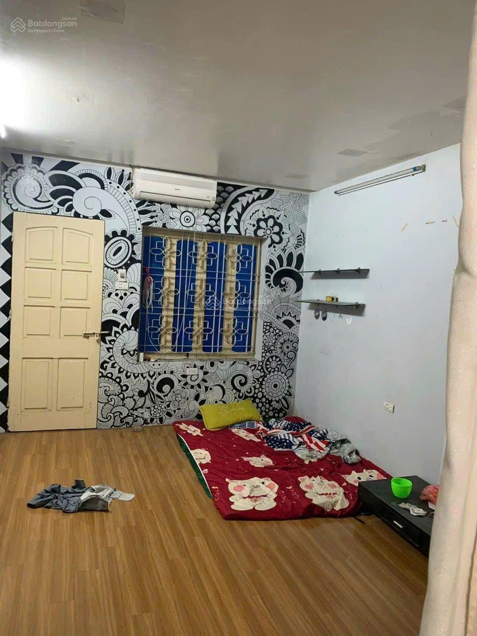 Mặt phố Minh Khai vỉa hè siêu đẹp. Giá tốt chủ bán gấp. Diện tích 35m2 x 4 tầng. Giá 10 tỷ