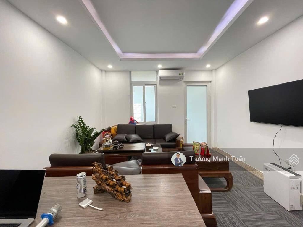 Bán nhà 5 ̀ tầng mới xây mặt phố Đại La - Ngã 4 Mơ - 75m2 - Dòng tiền 1 tỷ/năm