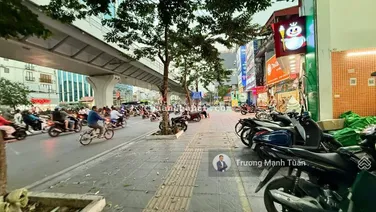 Bán nhà 5 ̀ tầng mới xây mặt phố Đại La - Ngã 4 Mơ - 75m2 - Dòng tiền 1 tỷ/năm