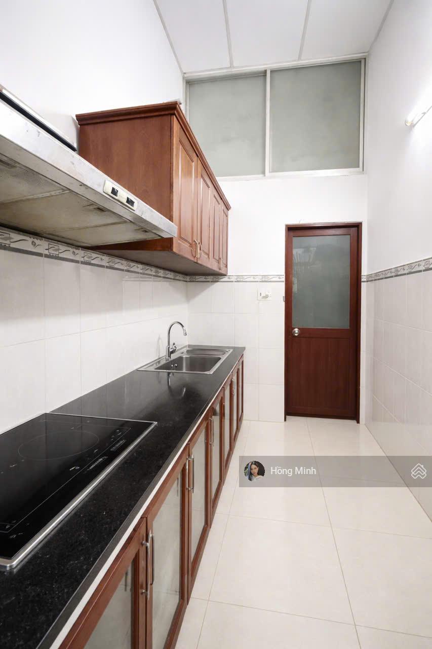 Bán nhà hẻm xe hơI 6m Út Tịch - P. 4 - Tân Bình - DT 3.5x12m - 2 tầng - 3PN - Giá 6.49 tỷ