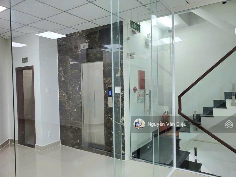 Siêu Dòng Tiền !! Bán Tòa Nhà Đường Ung Văn Khiêm - DT 8.2x34m - Hầm 8 tầng- HĐT 400tr- giá 89 tỷ