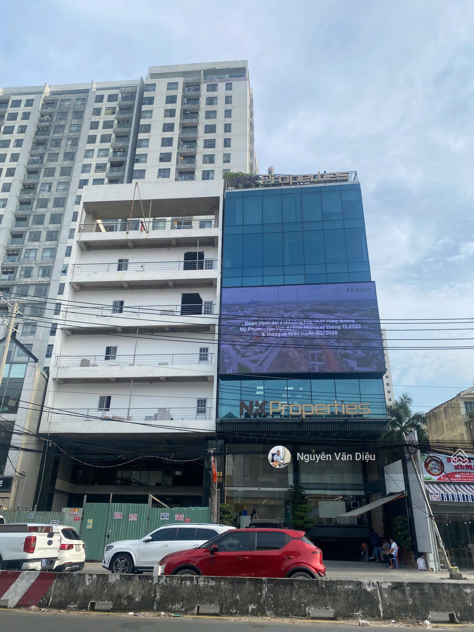 Siêu Dòng Tiền !! Bán Tòa Nhà Đường Ung Văn Khiêm - DT 8.2x34m - Hầm 8 tầng- HĐT 400tr- giá 89 tỷ