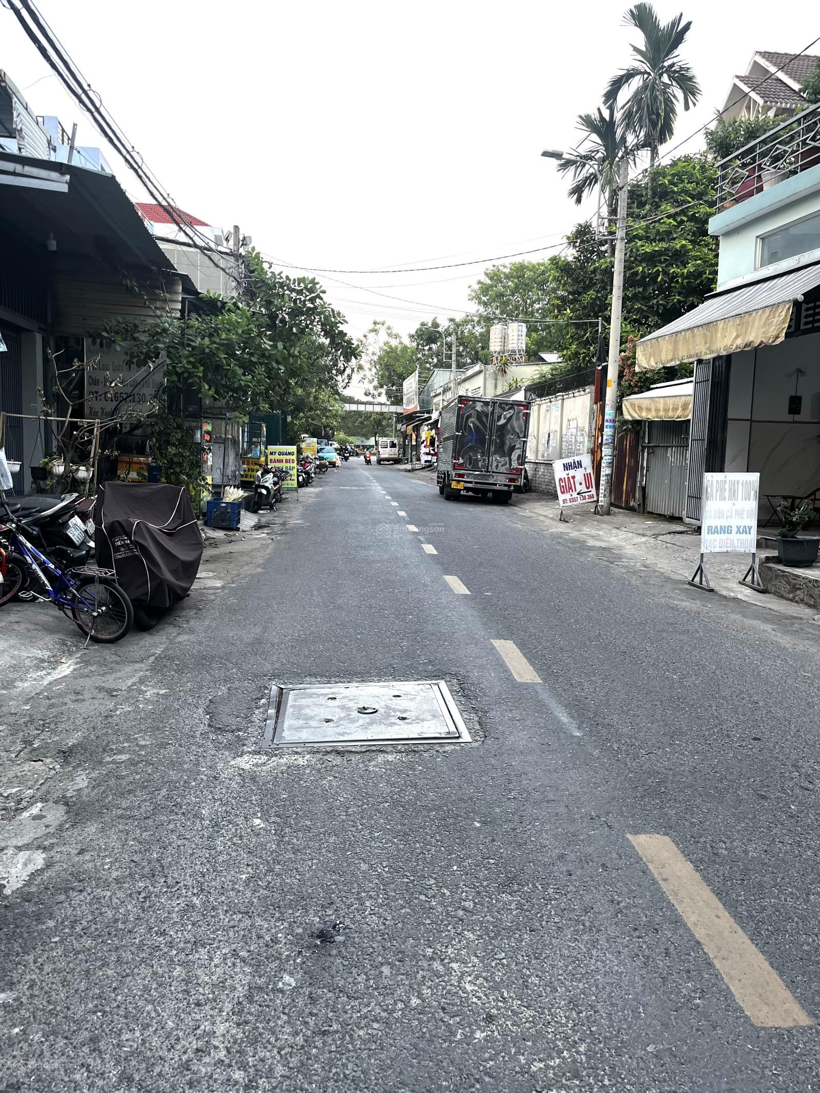 Bán nhà MẶT TIỀN đường Hồ Văn Long, P. BHHB, diện tích 5mx15m, 1 lửng, 3 lầu, ST, giá 7.9 tỷ ( TL)