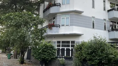 Bán gấp biệt thự 252m2 Lô góc KDC Gia Hòa 4 tầng, nội thất đẹp có thang máy, Phước Long B, Quận 9