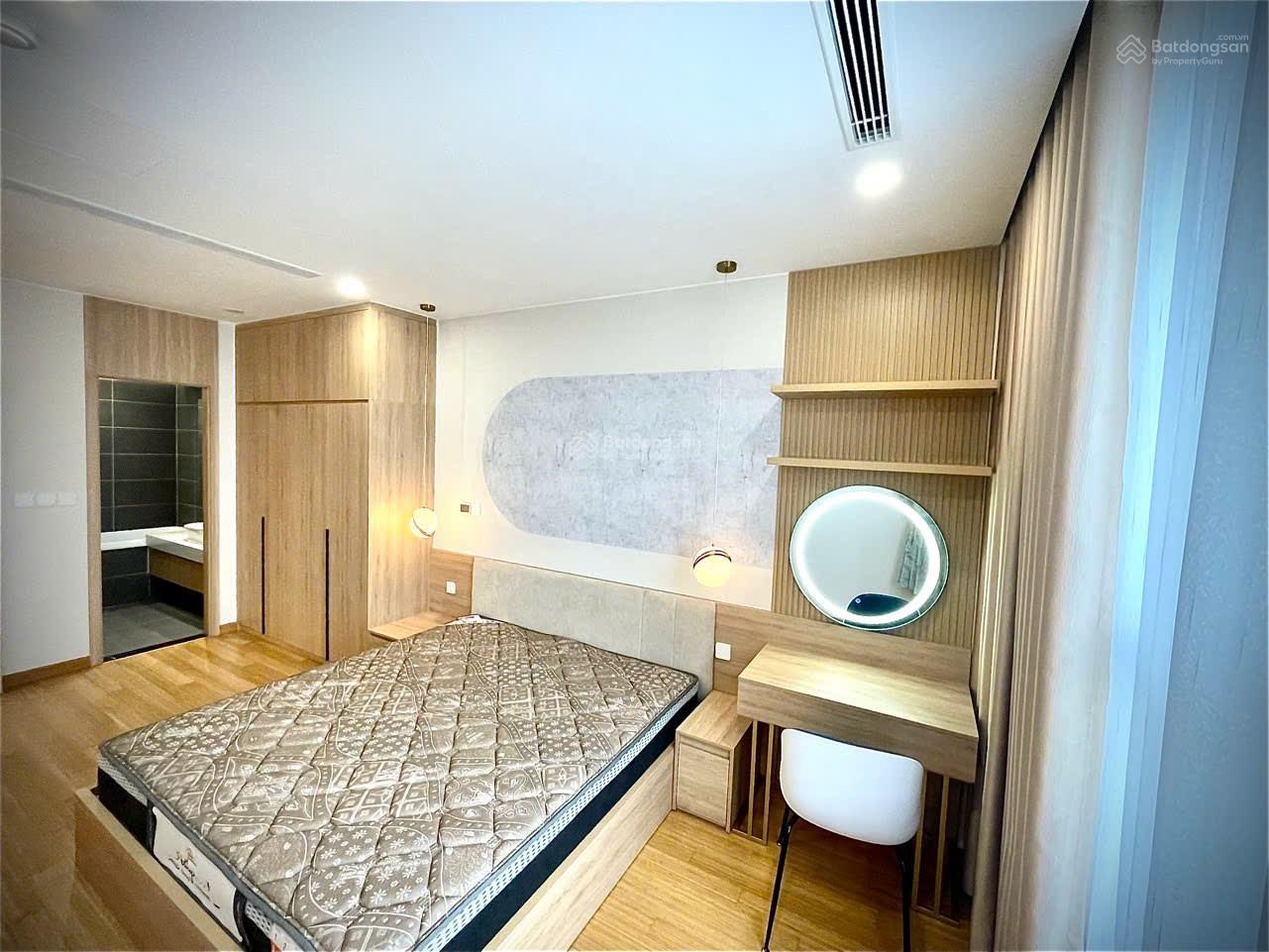 Cho thuê căn hộ 89m2 tại The Zei Mỹ Đình, giá siêu hời 15 triệu LH 0987 778 ***