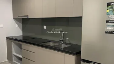 Cho thuê căn hộ 70m2 Xi Grand Court 2PN 2WC nội thất cơ bản, nhà trống giá 15tr 0902 202 ***