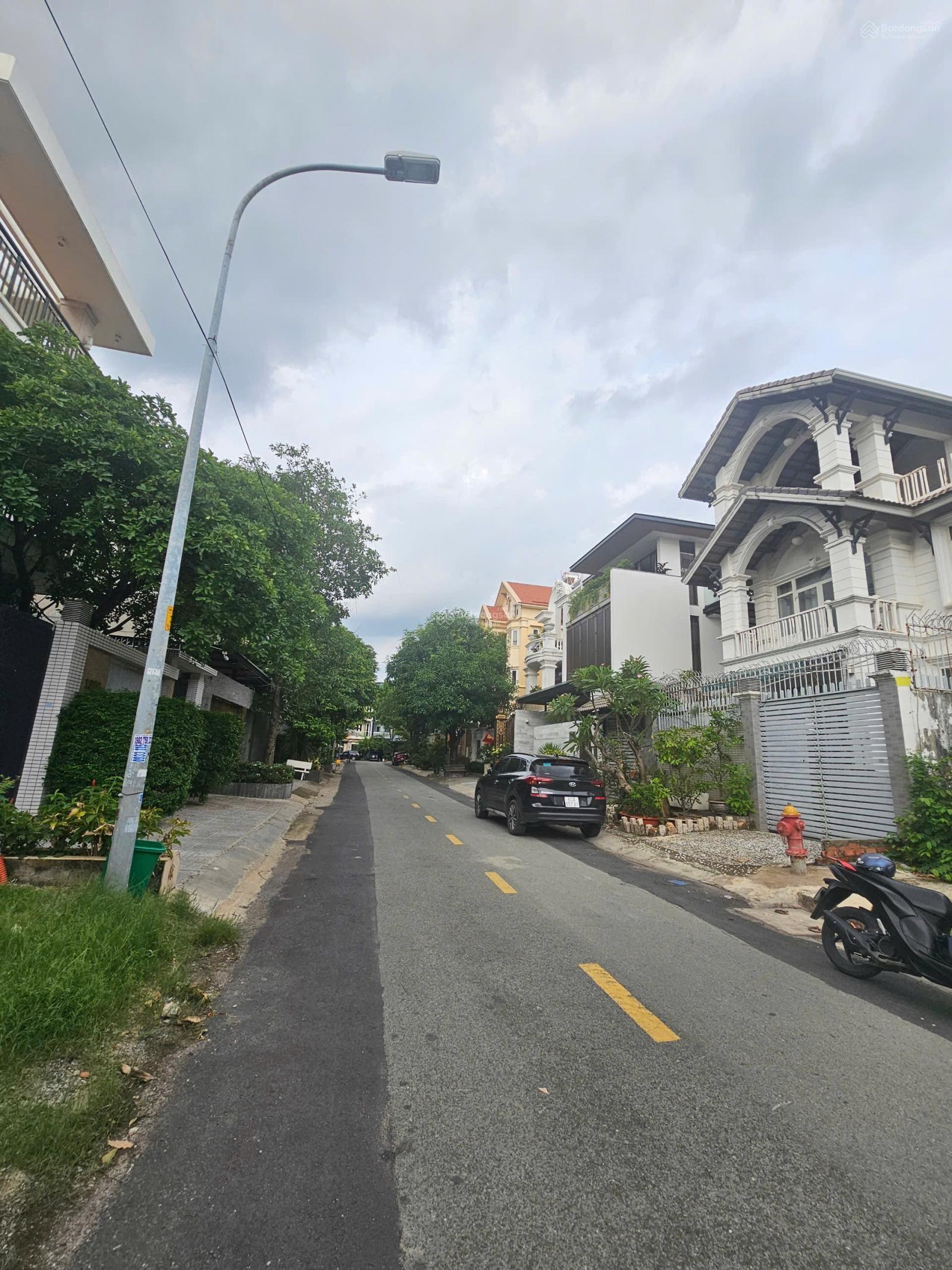 Đất xây hầm 6 tầng, 7.4x17 CN 125m2, đường rộng 10m giá đầu tư 183tr/m2