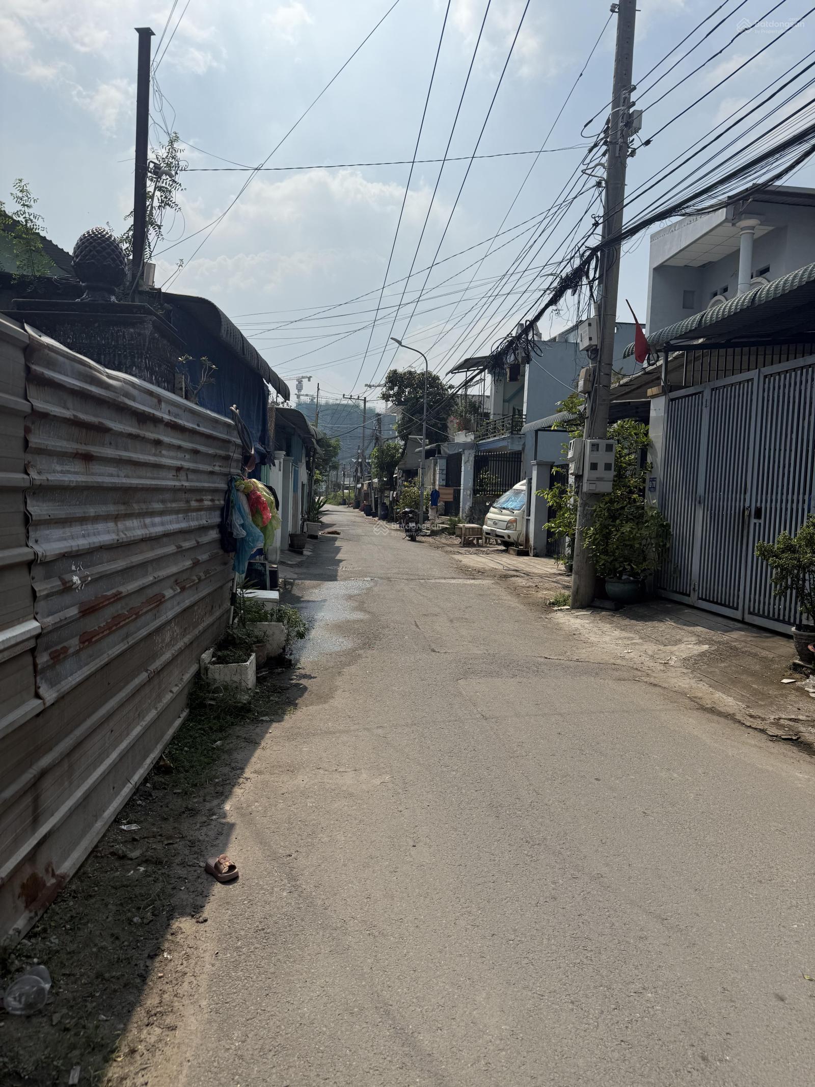 Kho Vĩnh Phú  sát cầu Vĩnh Bình 208m2 (11  18)  xe tải ra vào