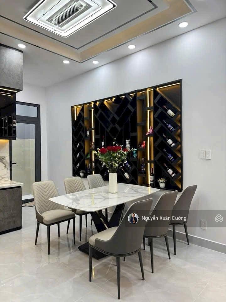 NHÀ 3 LẦU FULL NỘI THẤT  ĐƯỜNG CHUYÊN DÙNG 9, Q.7  4X16M
