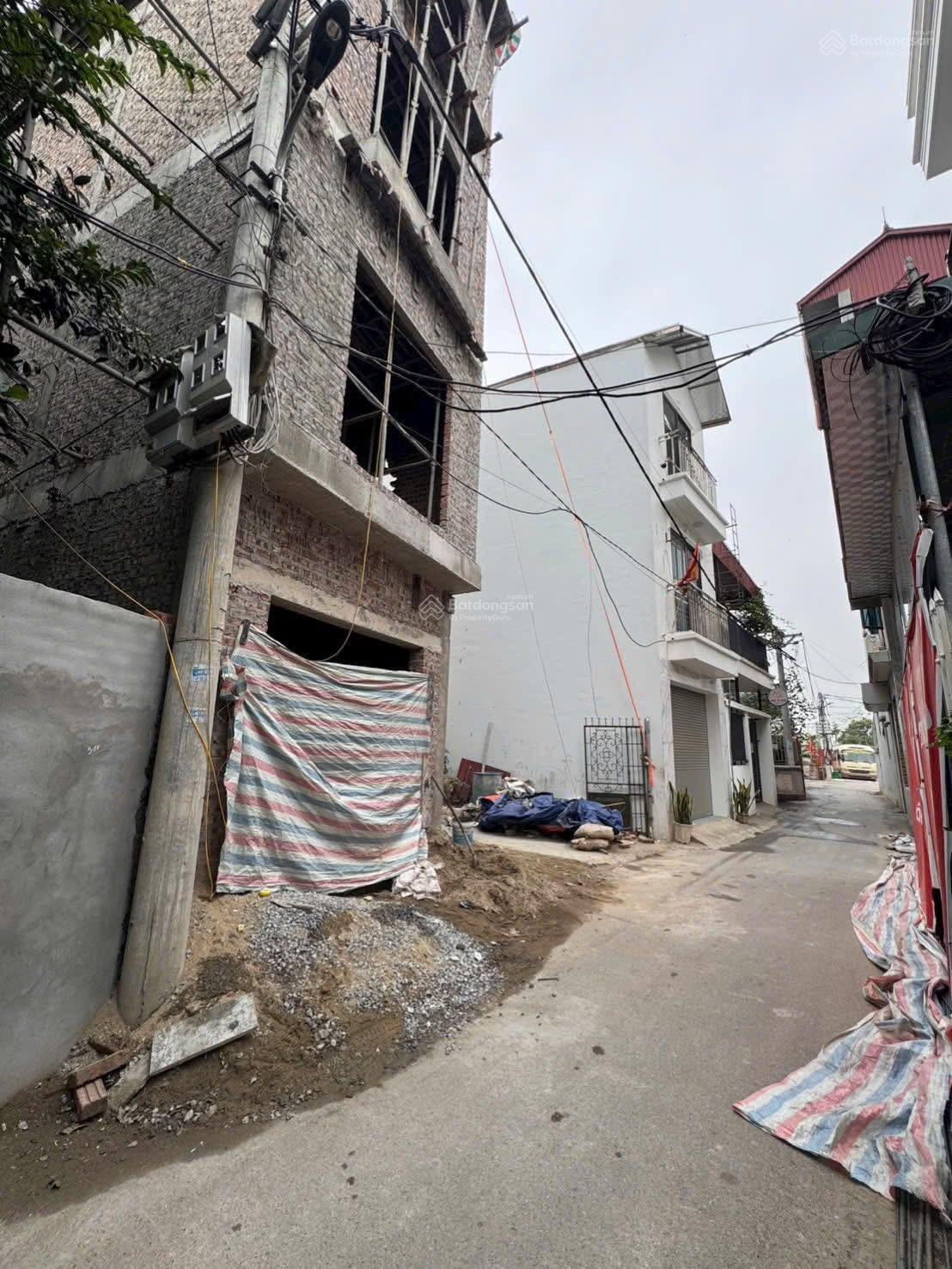 BÁN NHÀ 5 TẦNG LỄ PHÁP, PHÚC THỊNH ( TIÊN DƯƠNG CŨ ) - ĐƯỜNG OTO - GẦN KHU ĐẤU GIÁ TÂY LỄ PHÁP