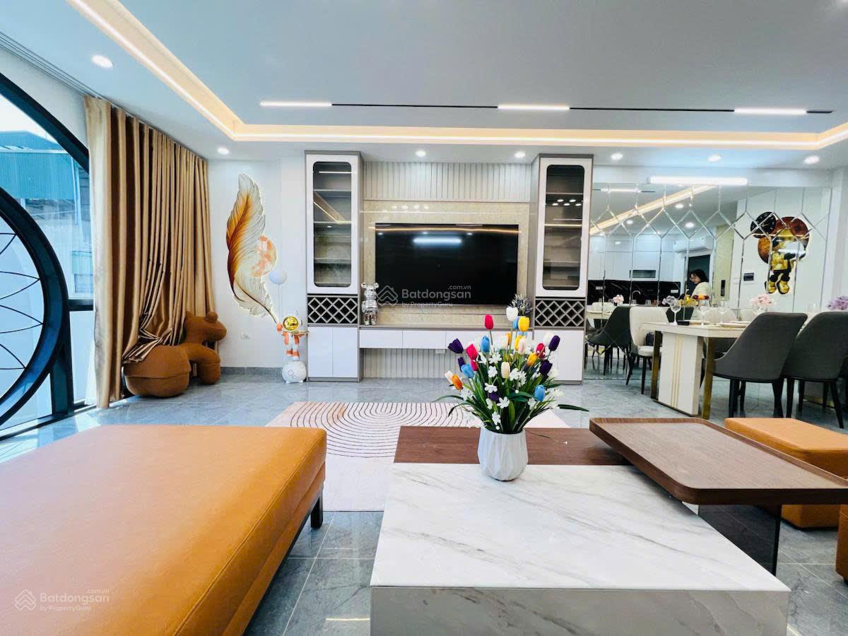 Bắt đáy! Bán nhà KĐT Vạn Phúc. Diện tích 58m, 4T, phân lô, vỉa hè, kinh doanh, nhà đẹp, giá 15,4 tỷ