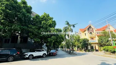 Duy Nhất! Bán nhà KĐT Vạn Phúc, lô góc, DT 65m, 4T, ô tô tránh, kinh doanh, giá đầu tư 17,2 tỷ.