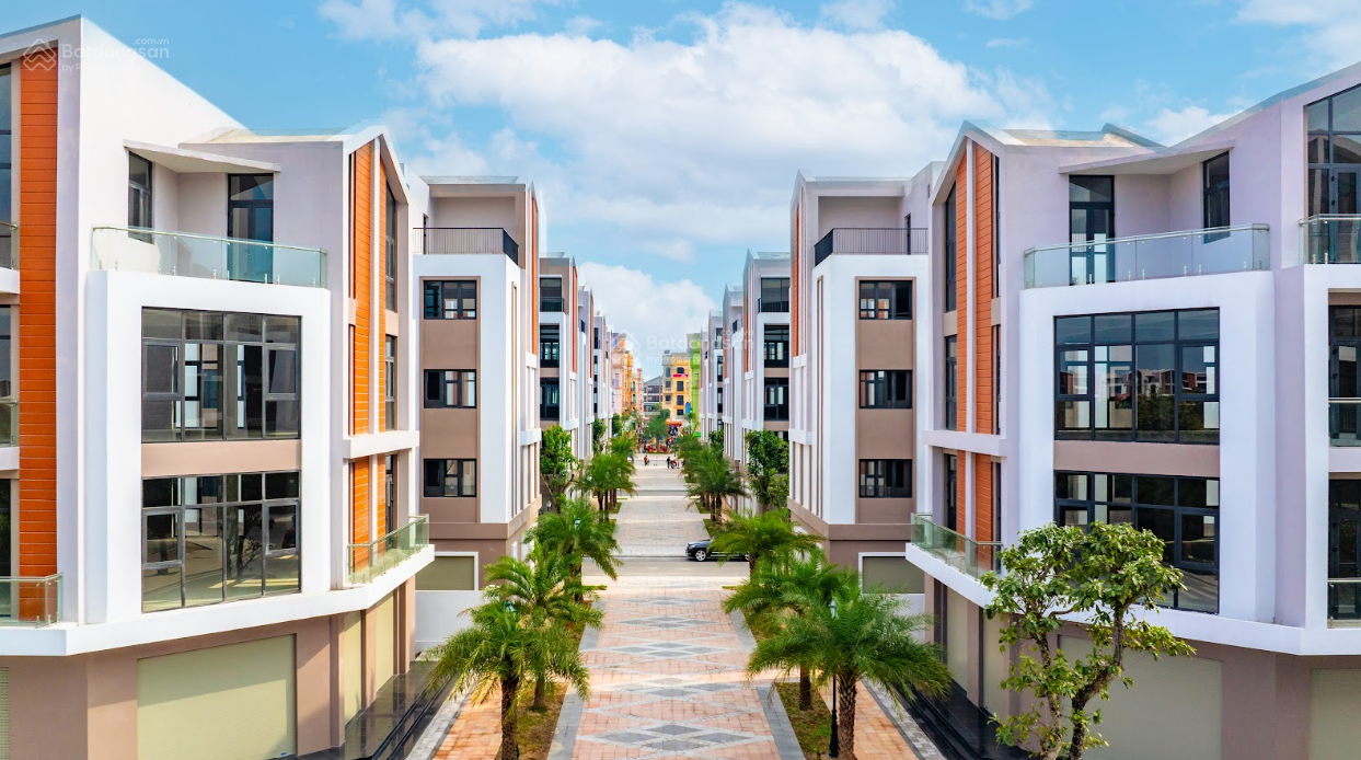 Rẻ nhất Vin3 - biệt thự song lập Ánh Dương AD19-XX, 96m² giá 10.984 tỷ hướng ĐN, gần vịnh biển