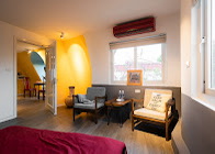 Cần bán tòa nhà khách sạn mặt phố Thợ Nhuộm, lô góc mặt tiền rộng 30m, gồm 39 phòng Cần bán tòa nhà khách sạn mặt phố Thợ Nhuộm, lô góc mặt tiền rộng 30m, gồm 39 phòng