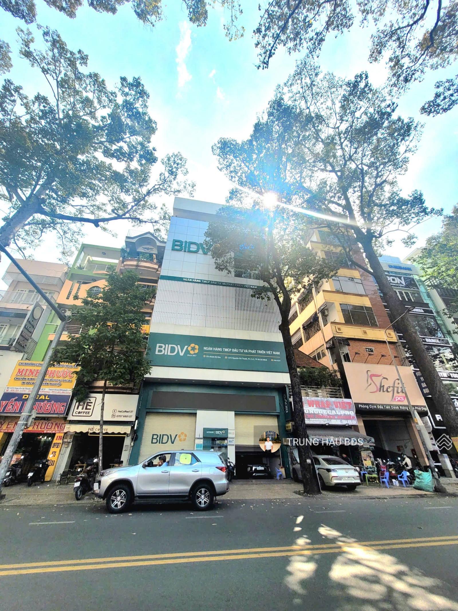 Bán toà nhà MT Nguyễn Chí Thanh Quận 5 - DT 12 x 22m - hầm - 7 tầng - HĐT 400 triệu - giá 100 tỷ