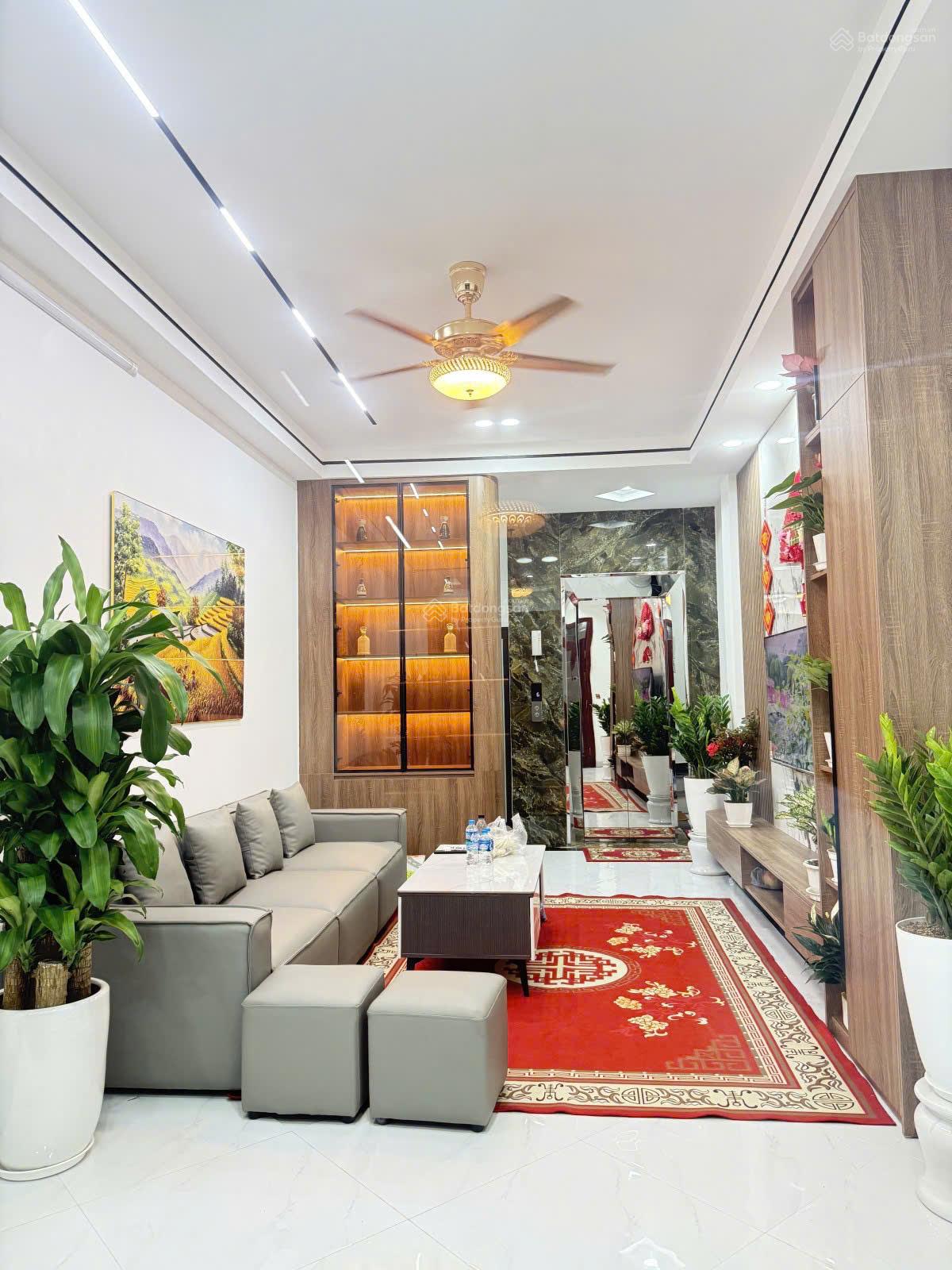 NHÀ DÂN XÂY Ở NGAY, NGÕ Ô TÔ TRÁNH, 40M2X4T, LÔ GÓC, Ô TÔ ĐỖ TRƯỚCNHÀ K MẤT PHÍ GỬI, 8.25 TỶ