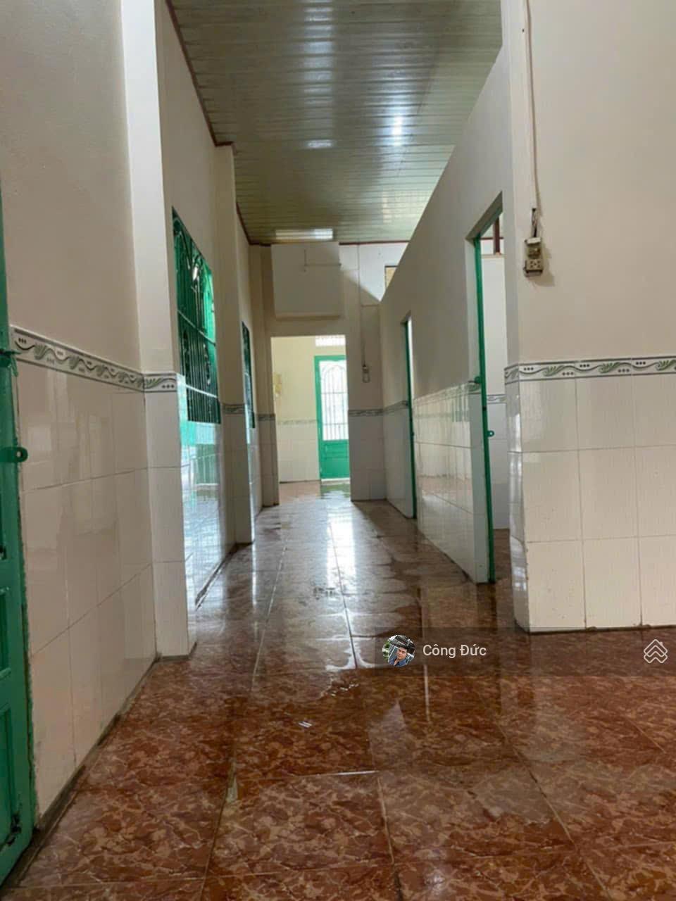 Bán nhà MT Đoàn Nguyên Tuấn, Bình Chánh, DT: 5x35m(177m2). Giá tốt đầu tư 6tỷ6. LH: 0909 460 *** Đức Bán nhà MT Đoàn Nguyên Tuấn, Bình Chánh, DT: 5x35m(177m2). Giá tốt đầu tư 6tỷ6. LH: 0909 460 *** Đức