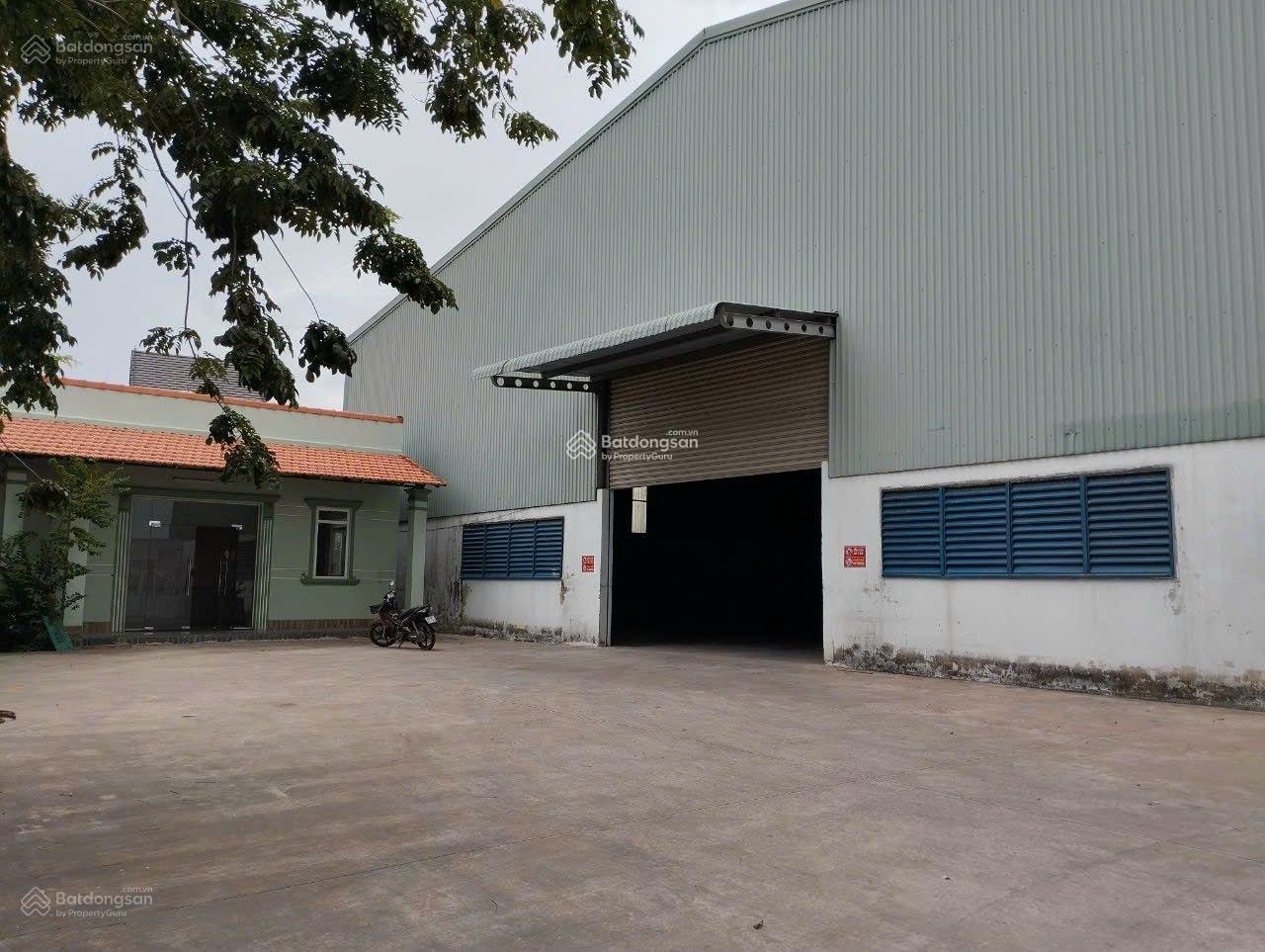 Nhà xưởng cho thuê Tân Thạnh Đông , Củ Chi , DT: 1,500m2 , trạm điện 400KVA