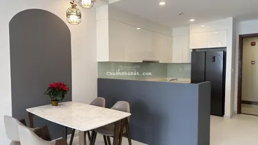 Bán CC 2PN full nội thất, 81m2, giá siêu hời 8,6 tỷ tại Bến Vân Đồn, Q4, HCM