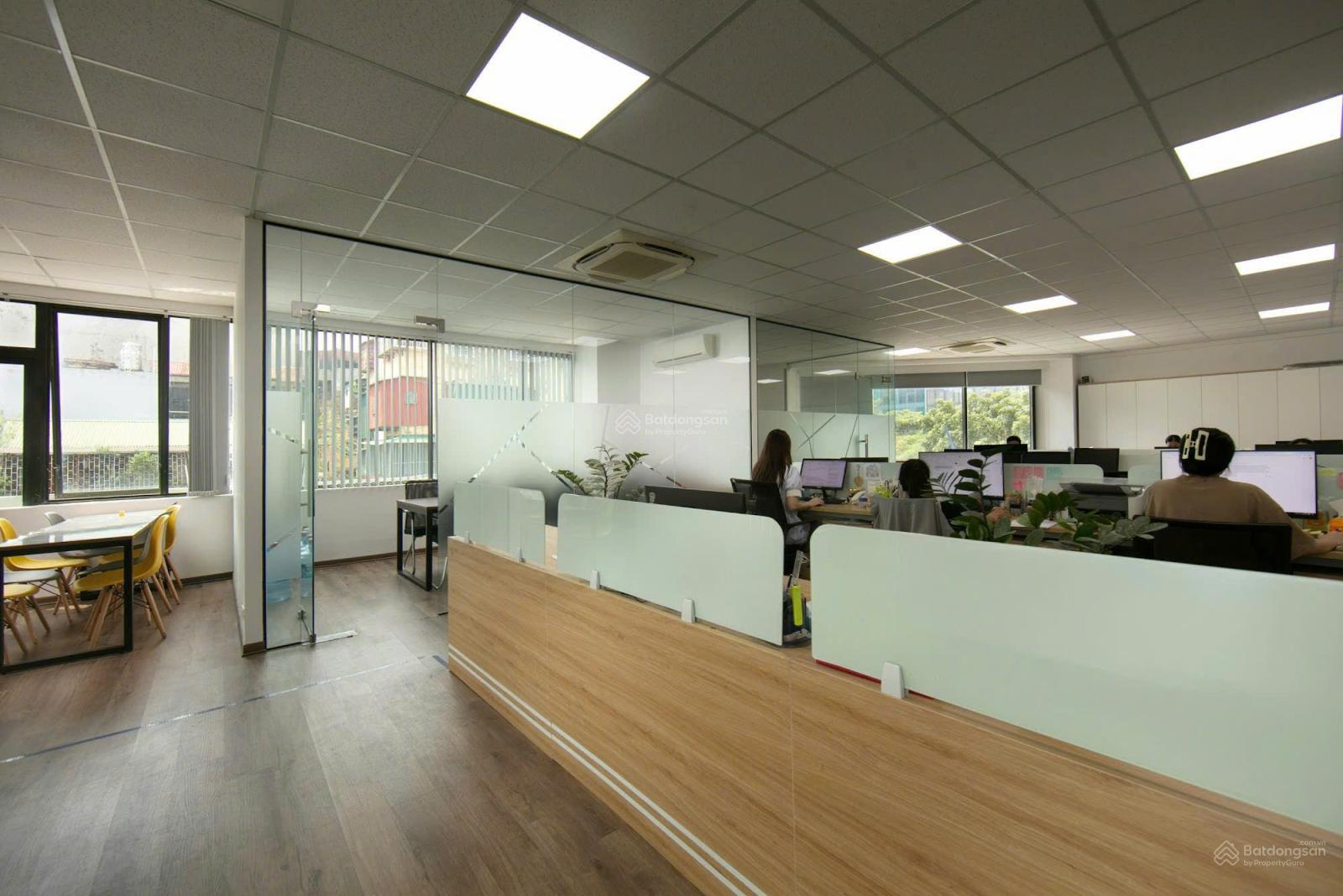 Gấp! BQL cần cho thuê VP tại mặt phố Bà Triệu, Hai Bà Trưng. DT linh hoạt 100m2 - 250m2 đến 600m2