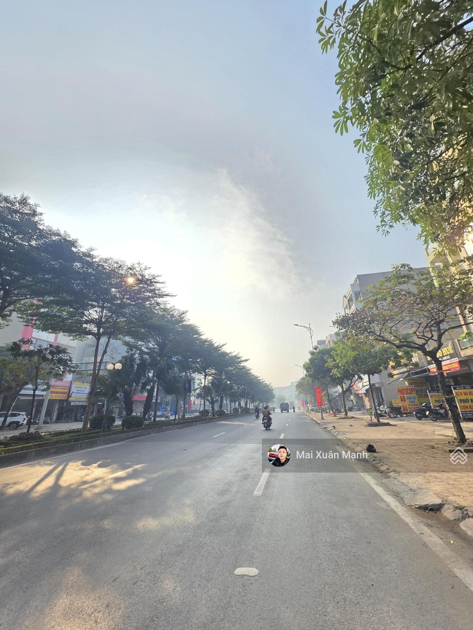 Bán đất mặt phố Lê Trọng Tấn, Hà Đông, mặt đường đôi 40m, vỉa hè 15m, kinh doanh sầm uất