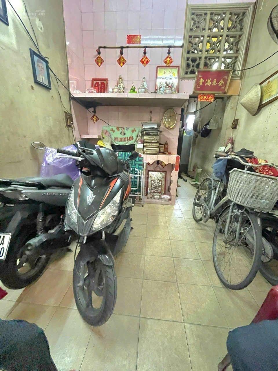 BÁN NHÀ 4 TẦNG NGAY CHỢ THIẾC.159/213 PHÓ CƠ ĐIỀU P6 QUẬN 11 5PN.2WC.GIÁ 5 TỶ950