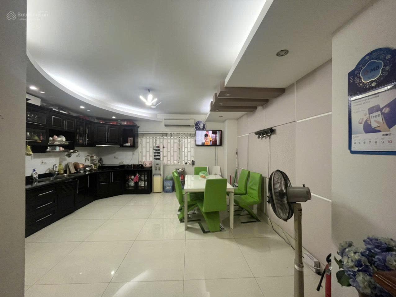 BÁN NHÀ CAO CẤP KDC TRUNG SƠN GẦN PHÚ MỸ HƯNG. 6 PHÒNG NGỦ. 5X20M. PHÁP LÝ ĐẦY ĐỦ. GIÁ 16,5TỶ