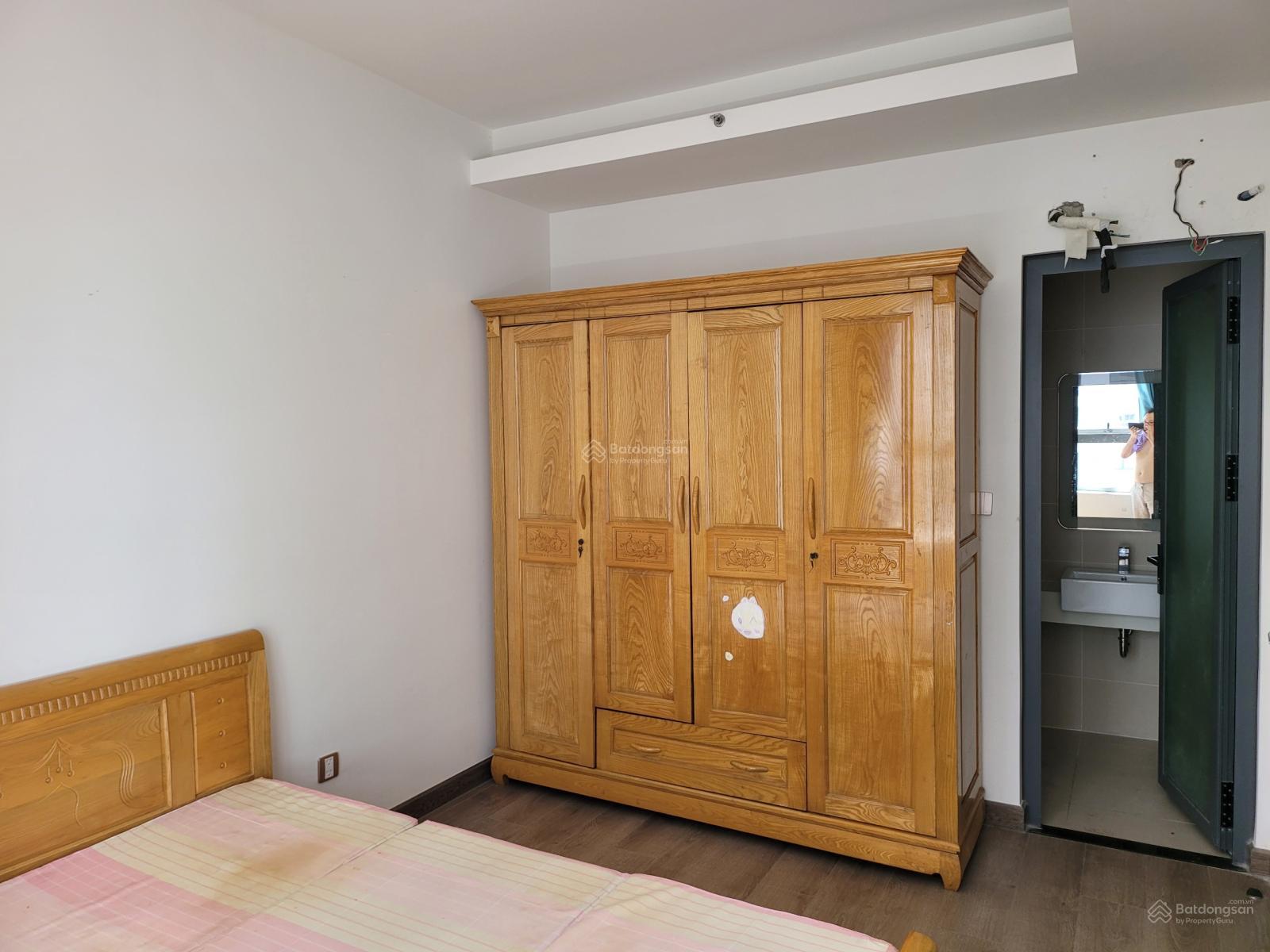 cho thuê Q7 Boulevard 2PN 2WC nhà trống ở liền full đủ nội thất hướng mát gió tốt