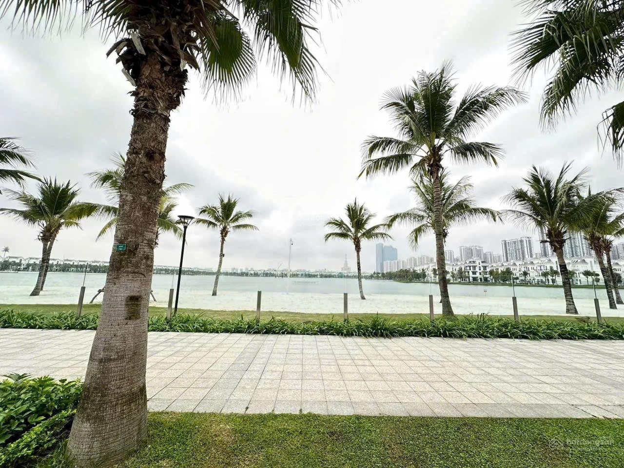 Biệt thự đơn lập góc Sao Biển view hồ Ngọc trai 24,5ha- Giá siêu tốt