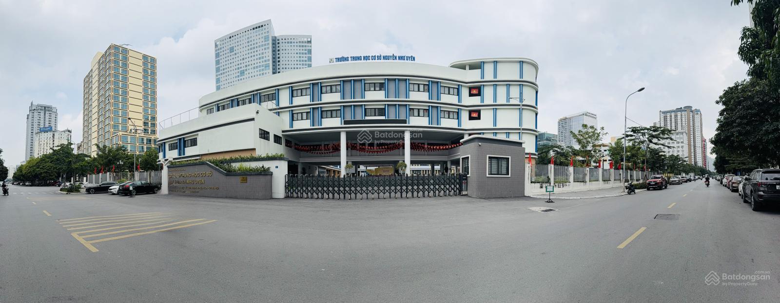 Cho thuê liền kề Nguyễn Chánh, 80m2, 5 tầng, MT 6m, mới đẹp, 55Tr Cho thuê liền kề Nguyễn Chánh, 80m2, 5 tầng, MT 6m, mới đẹp, 55Tr