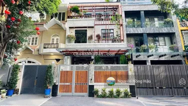 Cần bán biệt thự Phú Mỹ Hưng nhà siêu đẹp có hầm thang máy, giá bán 51 tỷ