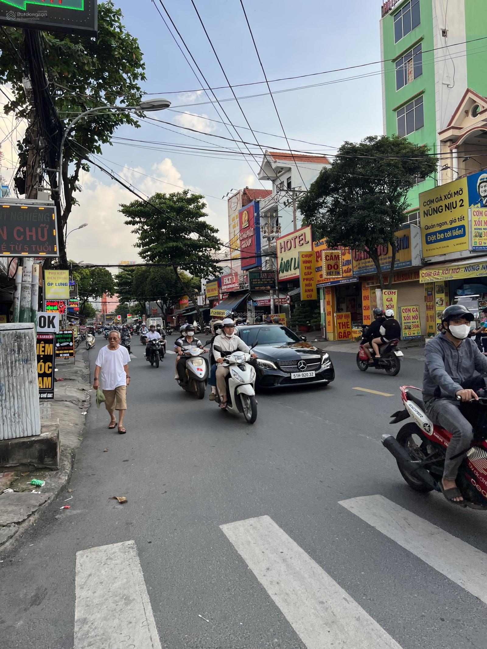 Bán nhà góc 2 mt mặt tiền siêu vip Lê Đức Thọ, Gò Vấp. DT 7x22m giá 24 tỷ