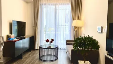 Tresor 2PN 1WC giá 20tr - có ban công view sông Bến Vân Đồn 0339 587 *** em Hải