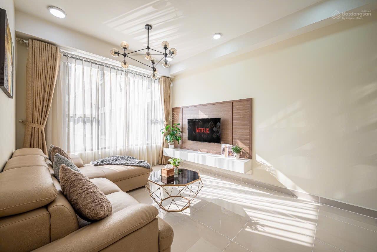 Giá chỉ 26tr Tresor Q4 3PN 2WC full NT view đẹp 0339 587 *** em Hải