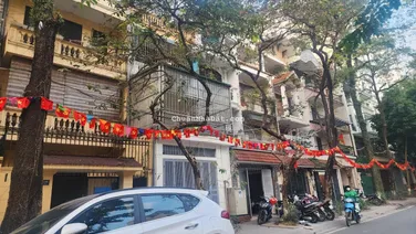 GIÁ TỐT NHẤT KHU! LK 5 tầng KĐT Định Công, View Ủy Ban, 102m2 MT 4.8m Giá 352tr/m2