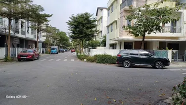 Bán LK T1 - 137 Bell home VSIP Từ Sơn Bắc Ninh DT đất 127m2 lô góc. Giá 9,3 tỷ