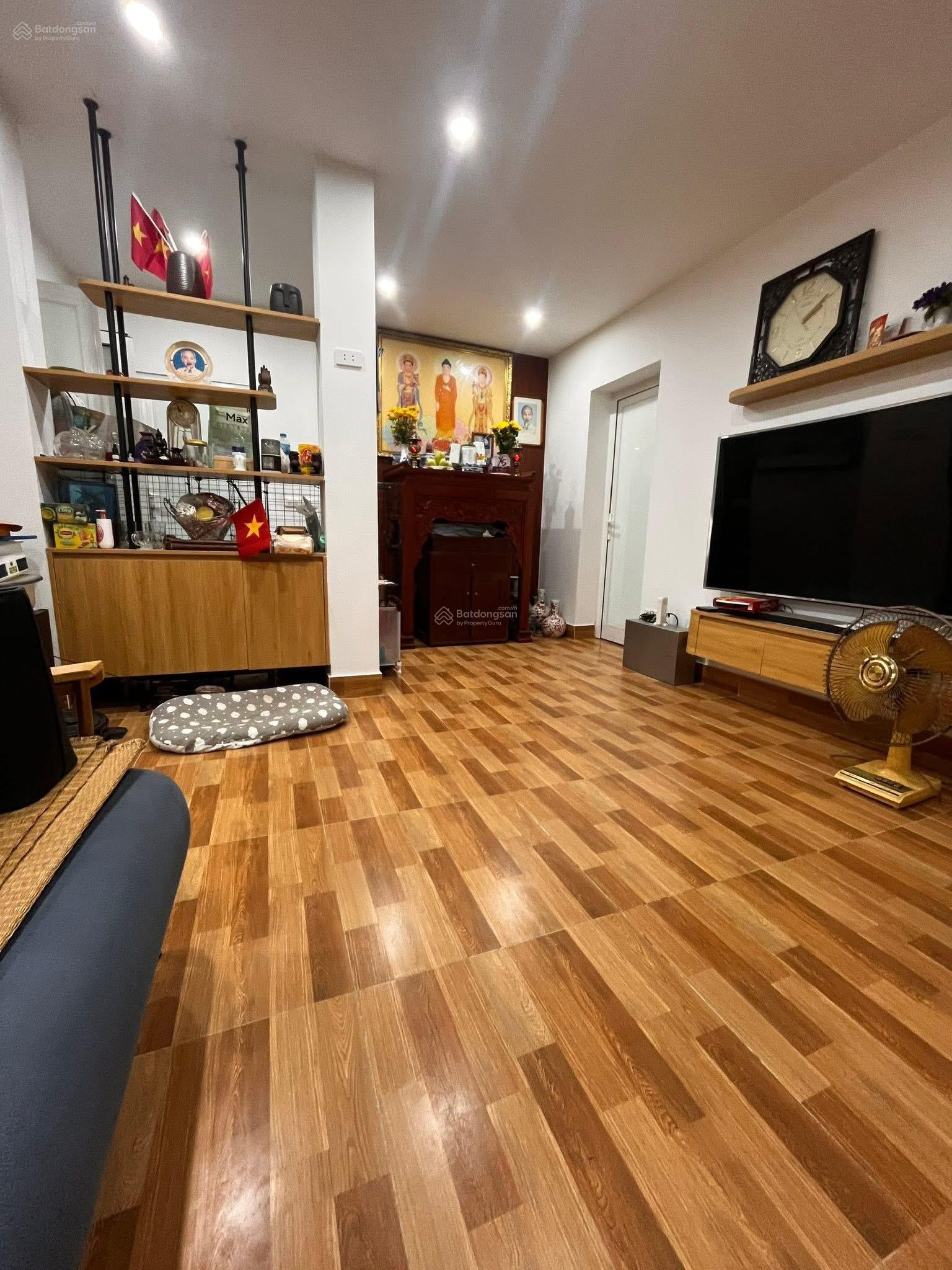 TẬP THỂ NGUYỄN LƯƠNG BẰNG-ĐỐNG ĐA | TẦNG 2 LÔ GÓC- LỐI ĐI RIÊNG 55/85m-3PN-2 VS TẬP THỂ NGUYỄN LƯƠNG BẰNG-ĐỐNG ĐA | TẦNG 2 LÔ GÓC- LỐI ĐI RIÊNG 55/85m-3PN-2 VS