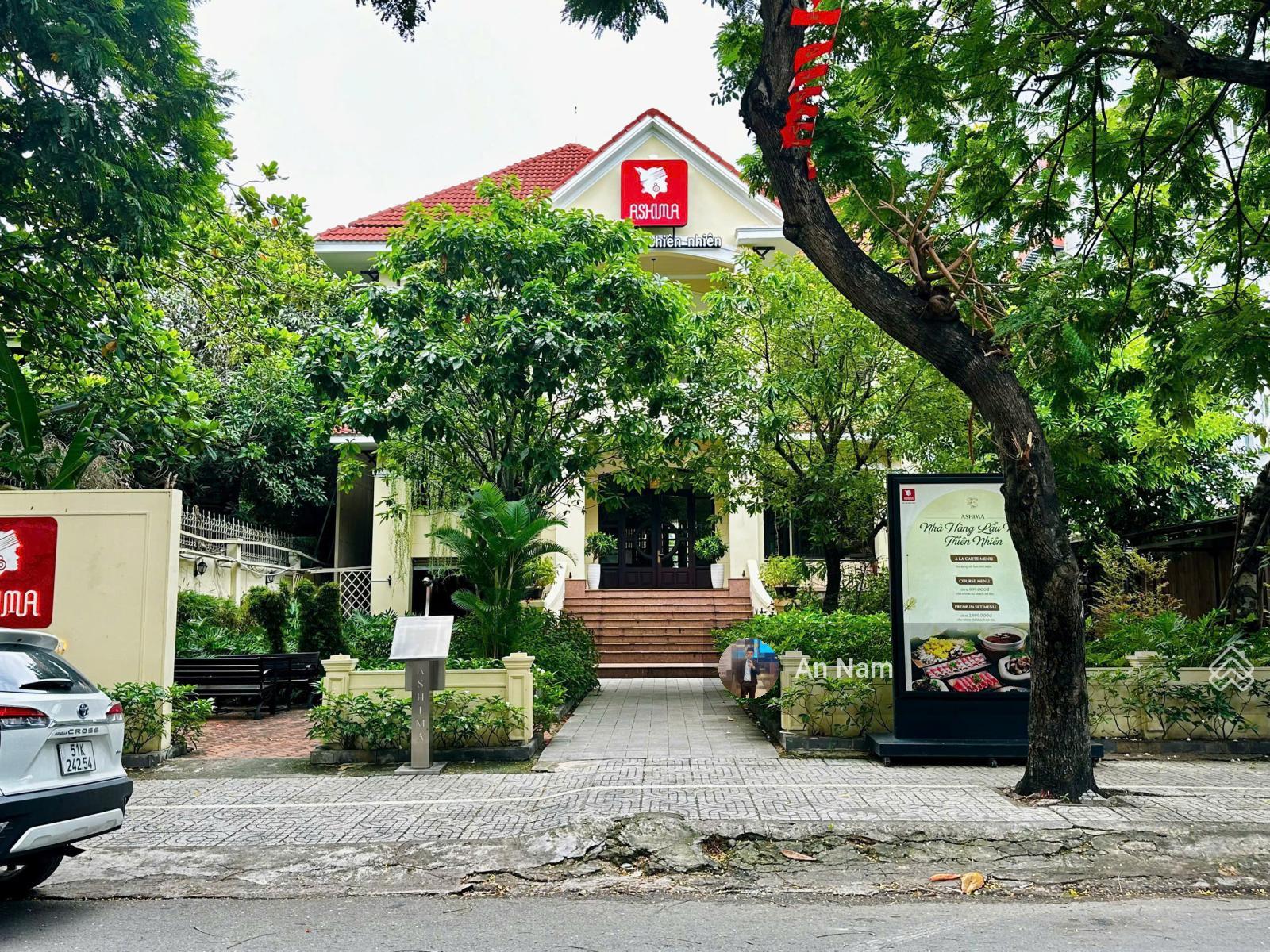 Giá siêu rẻ k có sp thứ 2 Góc 2 MT Nguyễn Văn Hưởng,P.Thảo Điền: 35 x 18m CN:1000m2 Giá chỉ 235 Tỷ