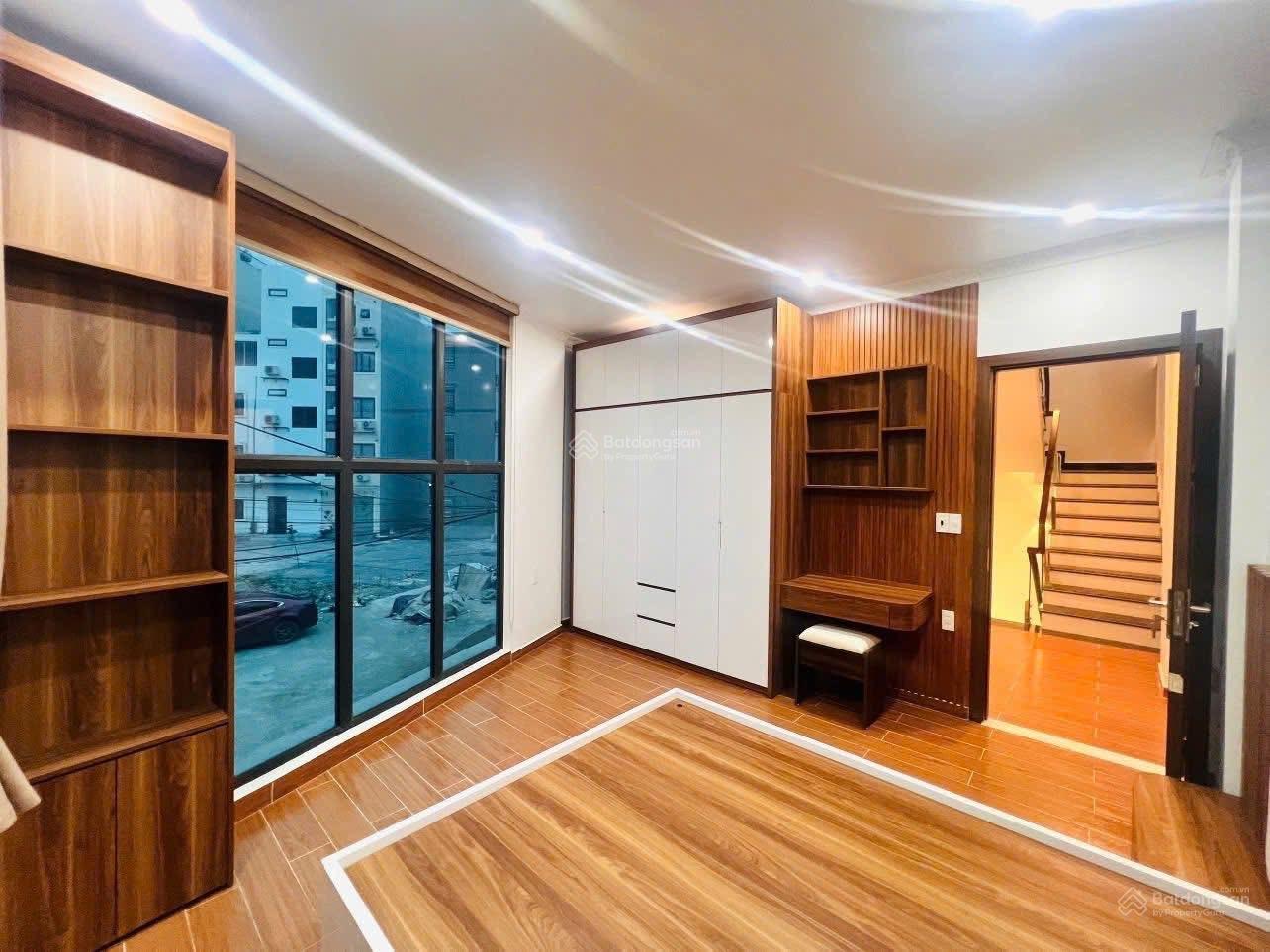 Siêu phẩm Villa chỉ sau 1 nhà mặt đường Phương Lưu full nội thất khách chỉ việc xách vali về