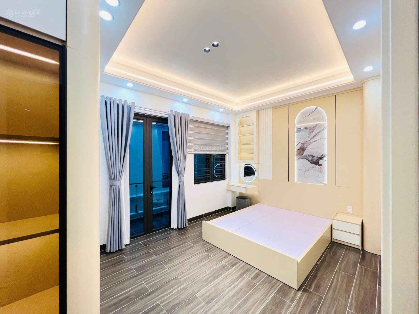 Siêu phẩm Villa chỉ sau 1 nhà mặt đường Phương Lưu full nội thất khách chỉ việc xách vali về