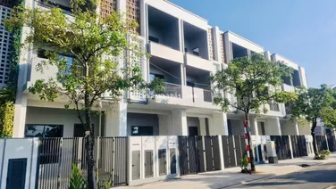 Nhà phố Meadow compound - 105m2/235m2 bàn giao sẵn - trả tới 2029 - giá 11ty